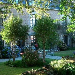 Gasthof La Demeure Du Collectionneur, Quintin