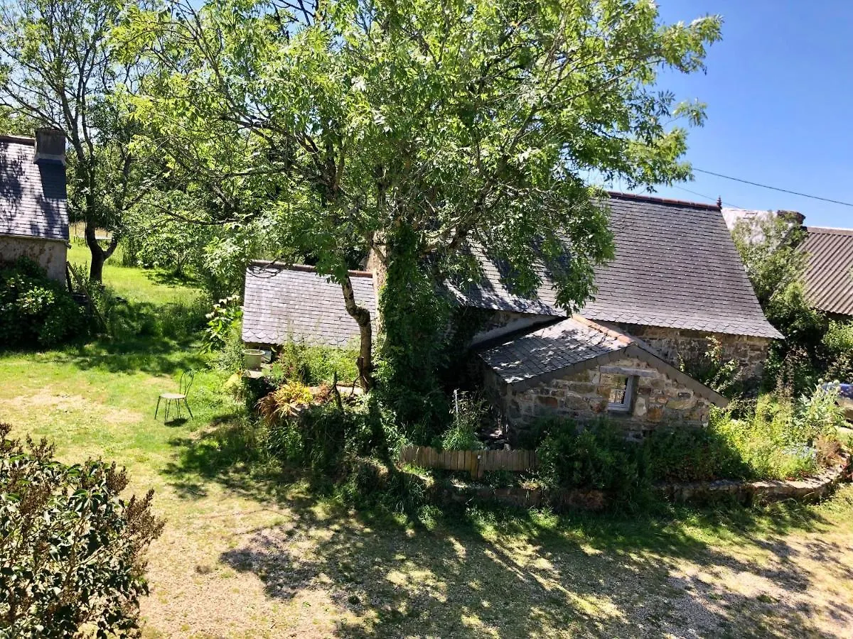 Bed and Breakfast La Vieille Ferme Landévennec Frühstückspension